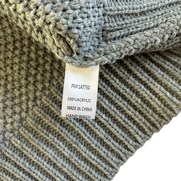 Cezele Boutique Women’s Gray Oversized Knit Open Front Cardigan Size Medium NWT - Picture 9 of 11